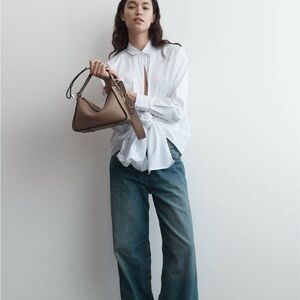 The Horse Clementine Taupe bag